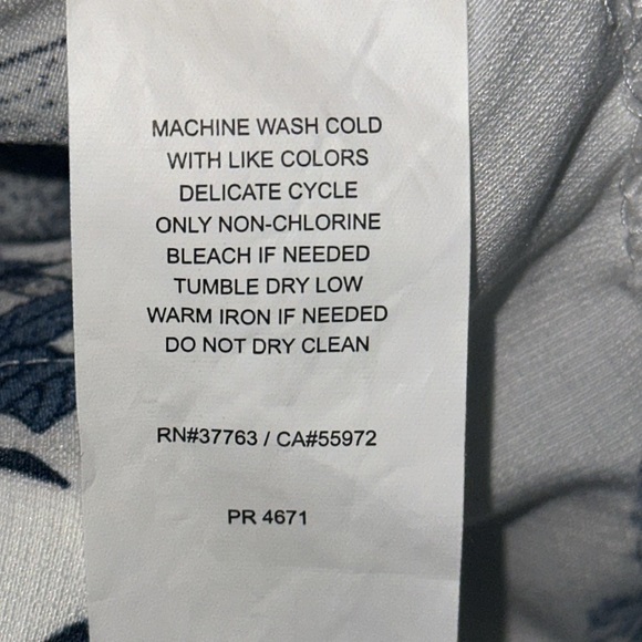 Havanera Men’s white/Blue floral button down shirt Sz XL - Picture 6 of 6